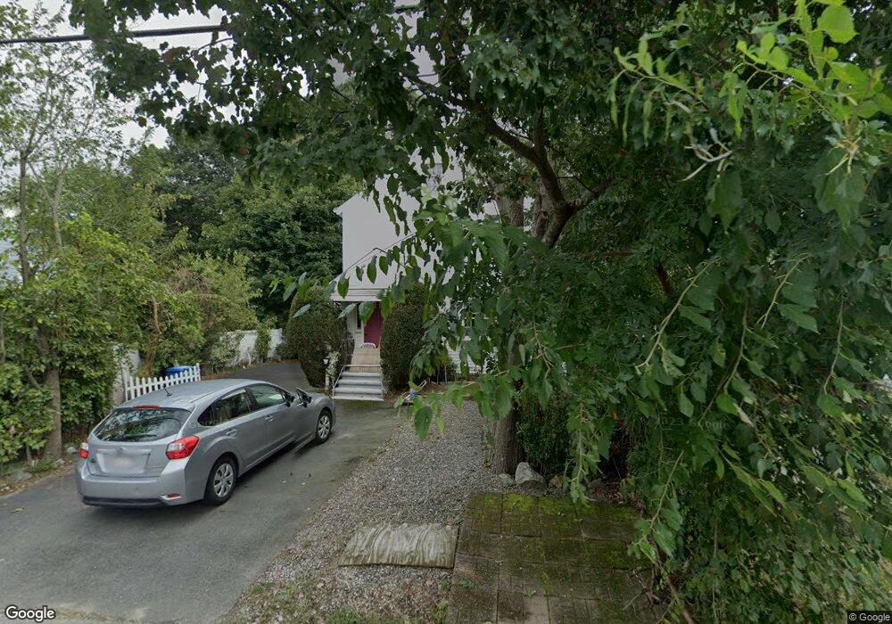 101 Marlborough Rd, Waltham, MA 02452 - photo 1