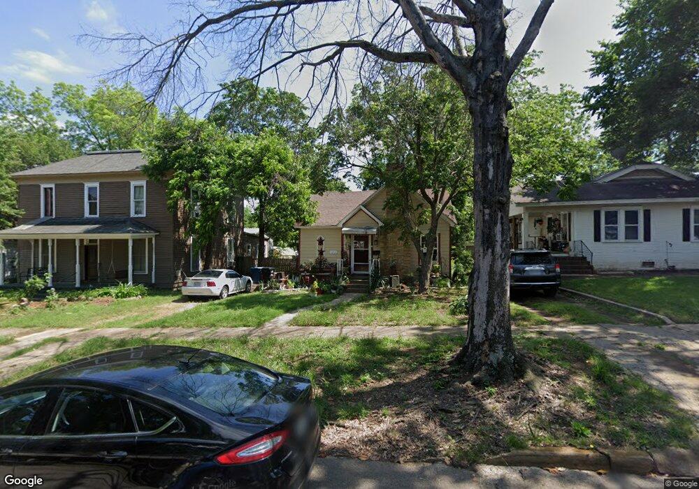 1212 W Main St, Denison, TX 75020 - photo 1