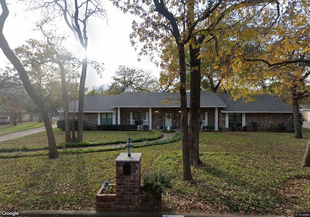 1506 Shady Creek Dr, Euless, TX 76040 - photo 1