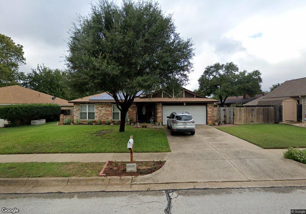 2937 Beachtree Ln, Bedford, TX 76021 - photo 1