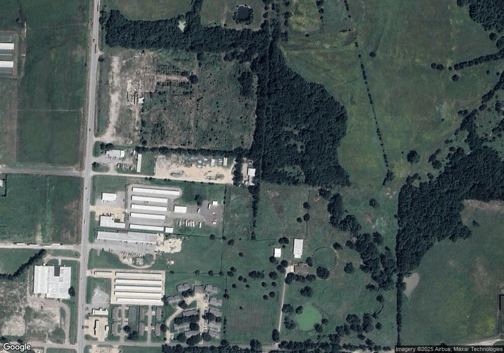 2628 N Center St, Bonham, TX 75418 - photo 1