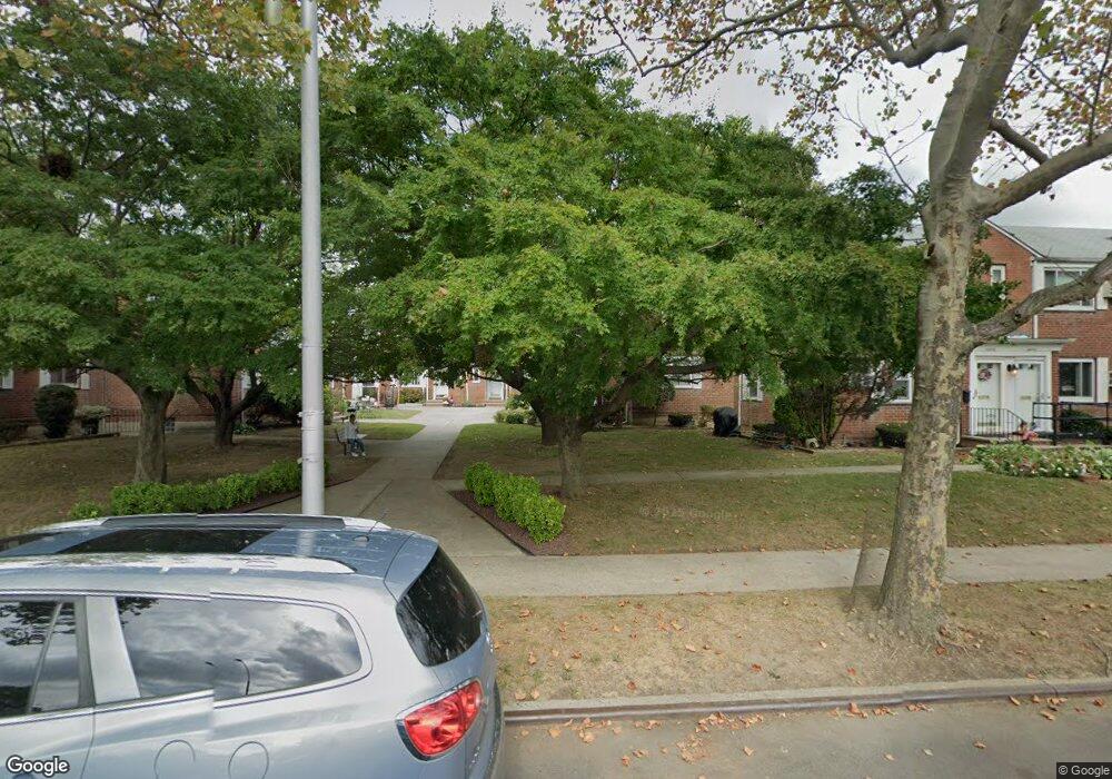 24513 Union Turnpike unit D-2, Bellerose, NY 11426 - photo 1