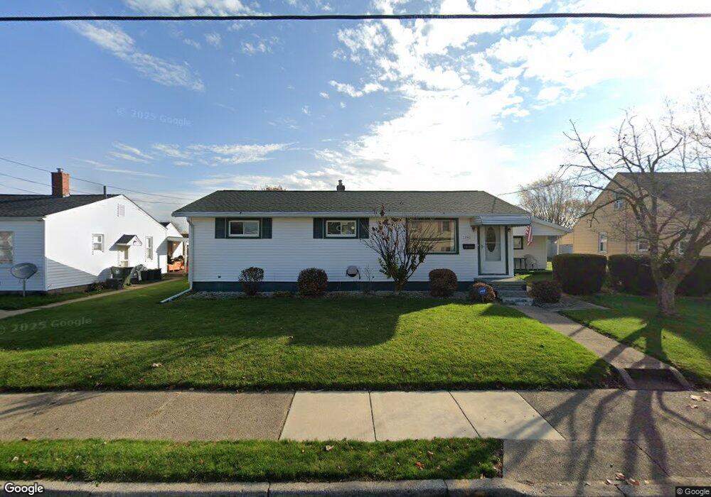 1240 Ardmore Ave SW, Canton, OH 44710 - photo 1