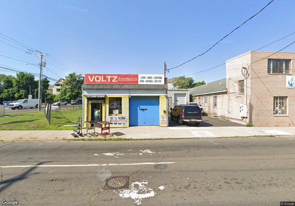 611 Lindley St, Bridge Port, CT 06606 - photo 1