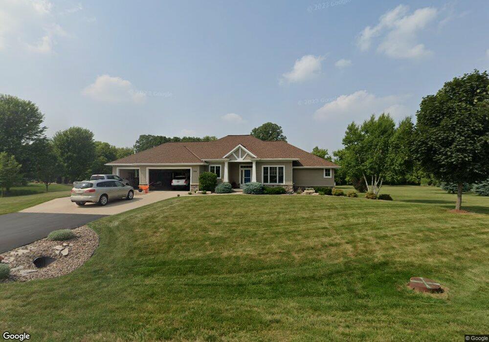 1709 Spring Hills Ln, de Pere, WI 54115 - photo 1