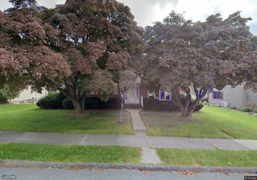 464 Cedar Ave, Hershey, PA 17033 - photo 1