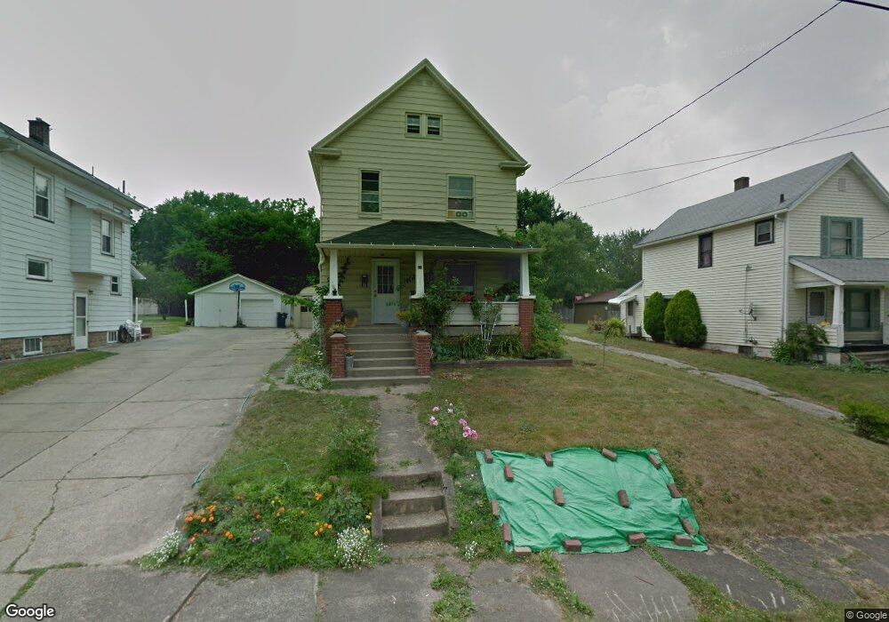 61 Ridgeway St, Struthers, OH 44471 - photo 1