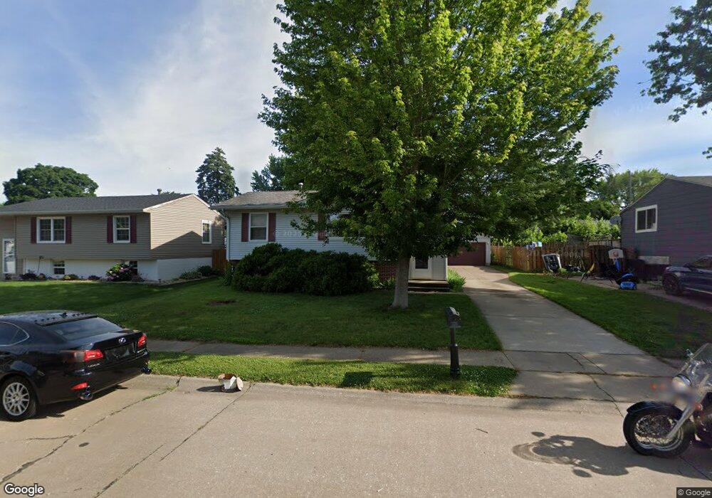 3114 W 66th St, Davenport, IA 52806 - photo 1