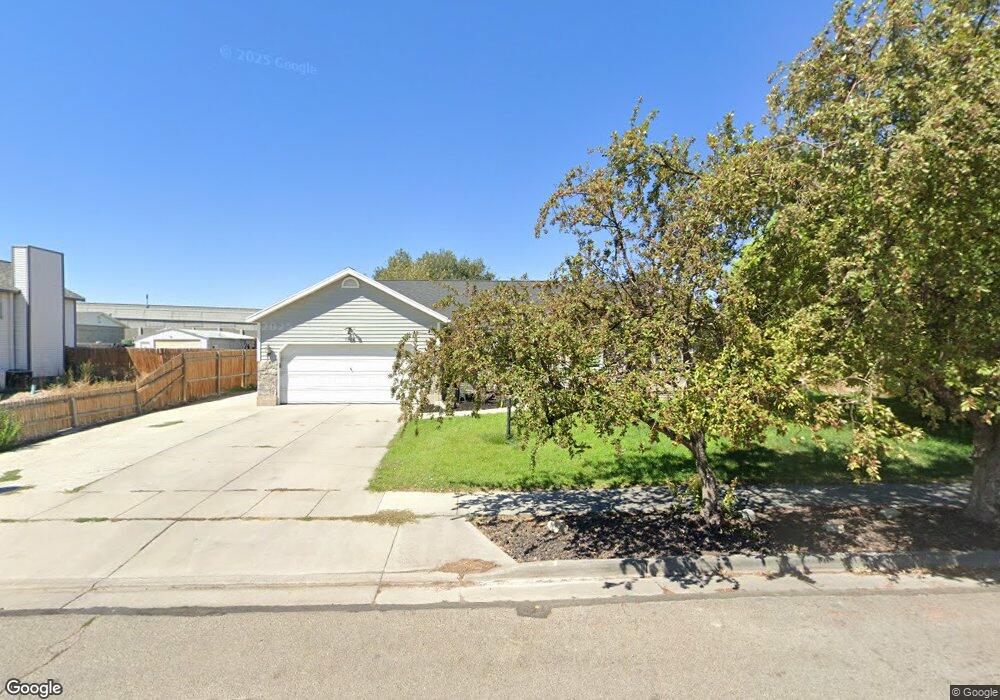 7674 S 3530 W, West Jordan, UT 84084 - photo 1