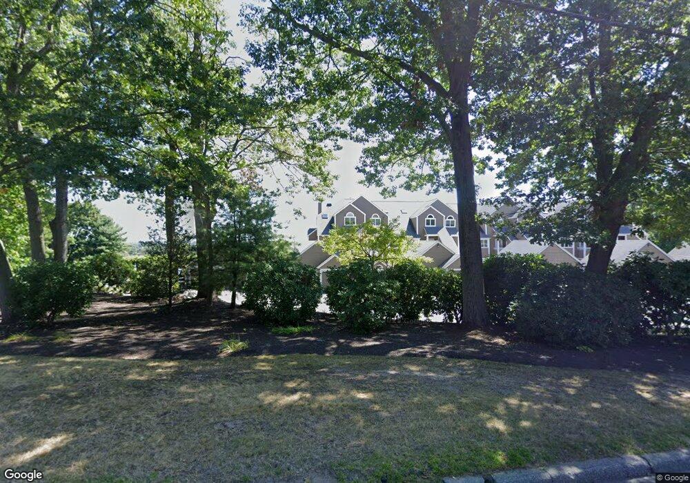400 Meshanticut Valley Pkwy unit 12, Cranston, RI 02920 - photo 1