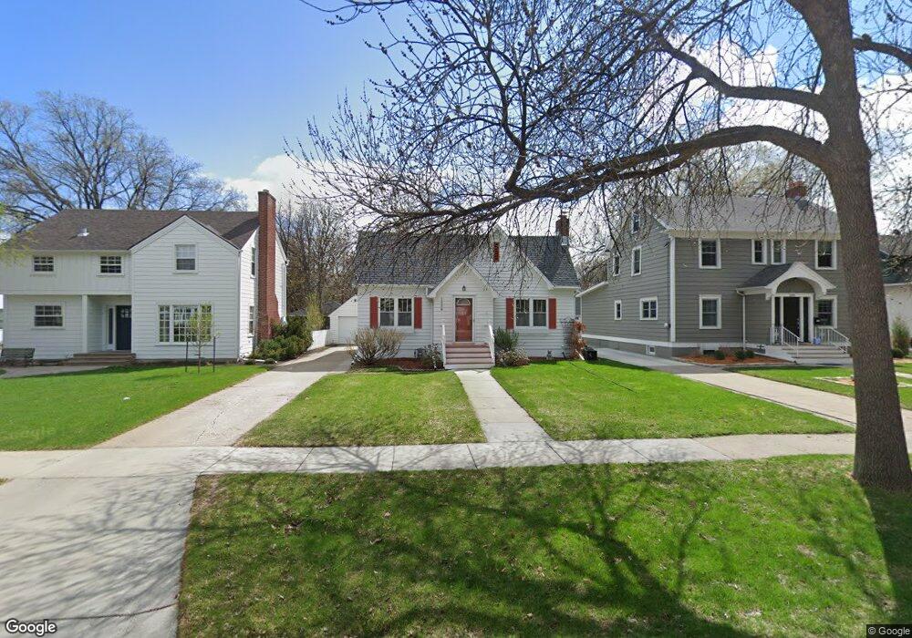 1338 8th St S, Fargo, ND 58103 - photo 1