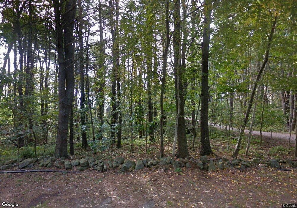 28 Seapoint Rd, Kittery Point, ME 03905 - photo 1