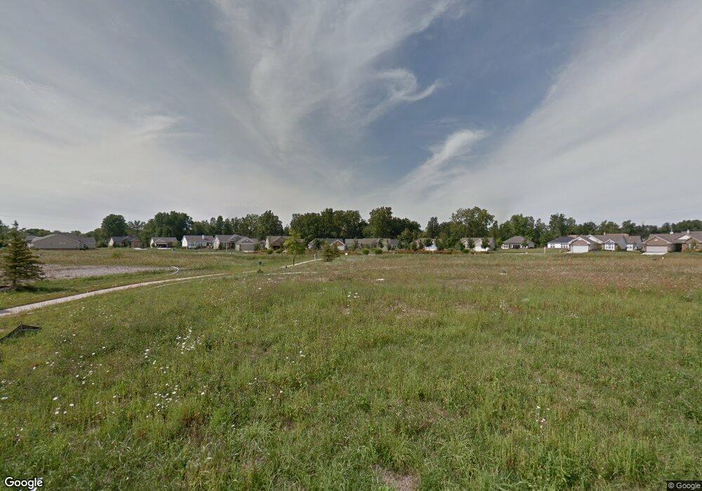 23940 Manistee Ln, Flat Rock, MI 48134 - photo 1