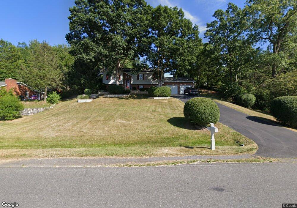 104 Lakeside Dr, Stephens City, VA 22655 - photo 1