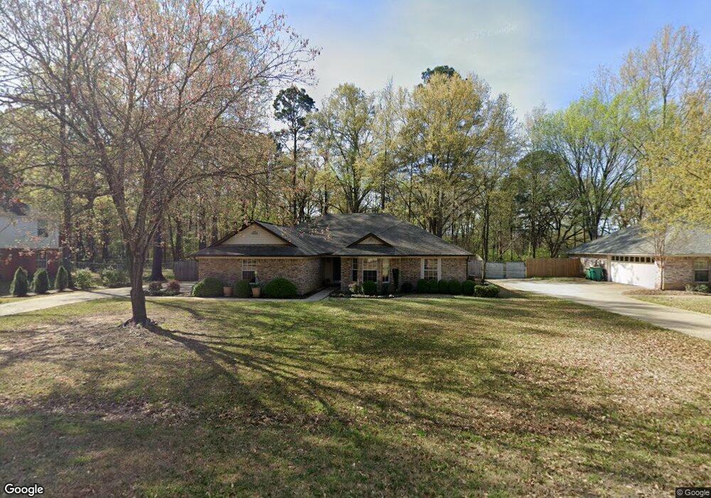 5005 Woodgate Dr, Texarkana, TX 75503 - photo 1