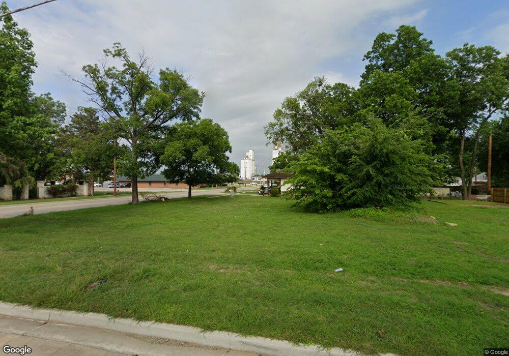 202 B St SW, Ardmore, OK 73401 - photo 1