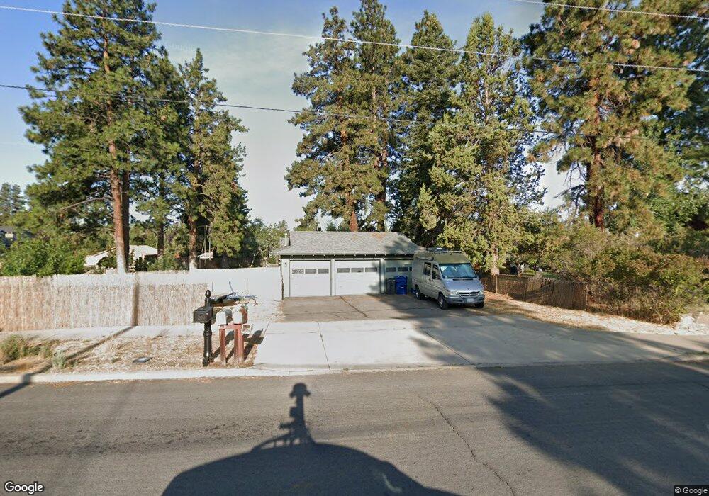 61447 Blakely Rd, Bend, OR 97702 - photo 1