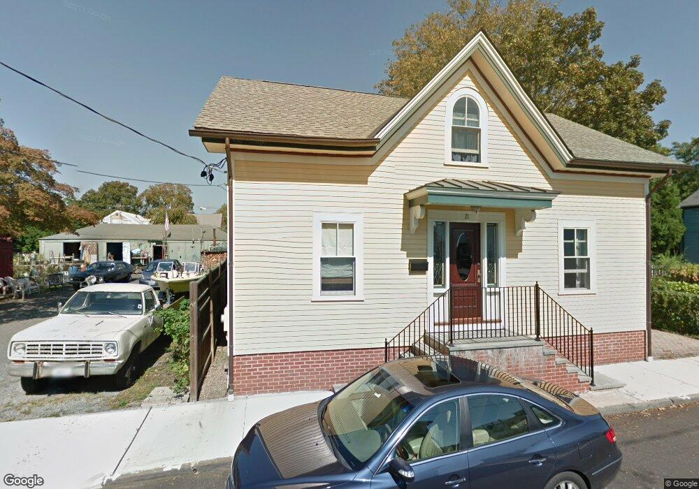 21 Elm St, Newport, RI 02840 - photo 1
