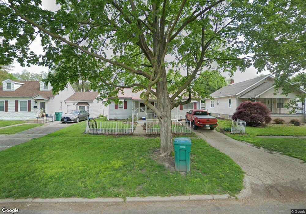 2708 Moultrie Ave, Mattoon, IL 61938 - photo 1