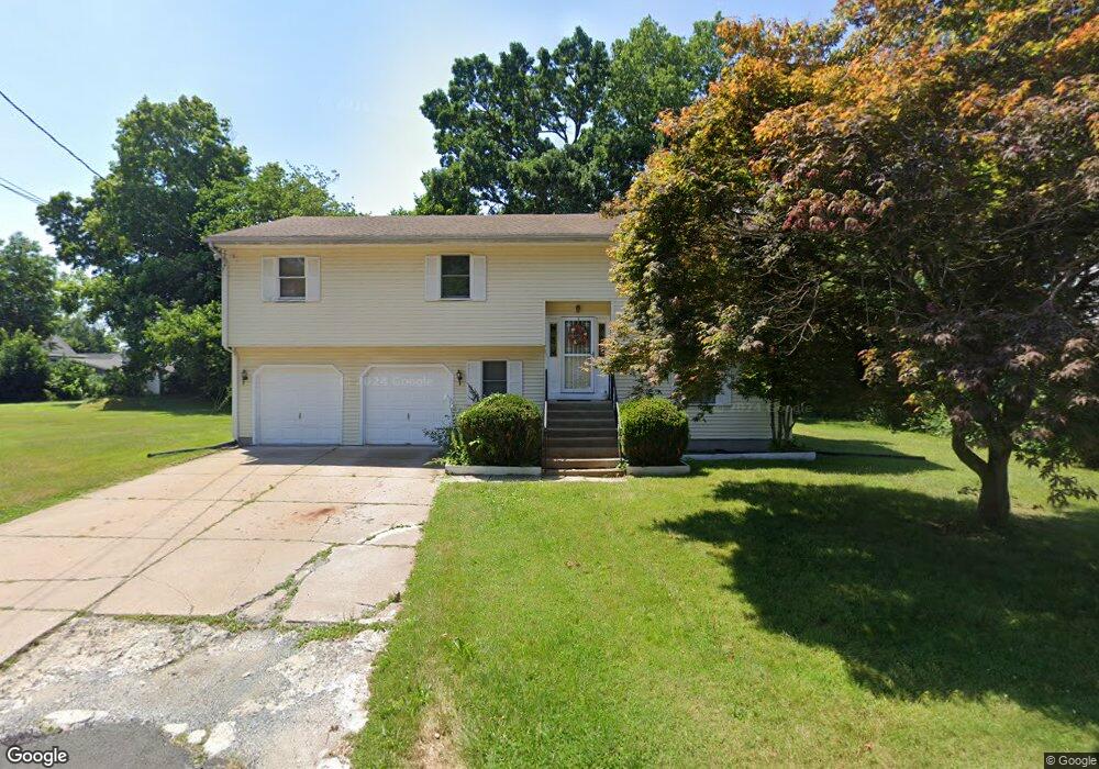 61 Darby St, Bloomfield, CT 06002 - photo 1