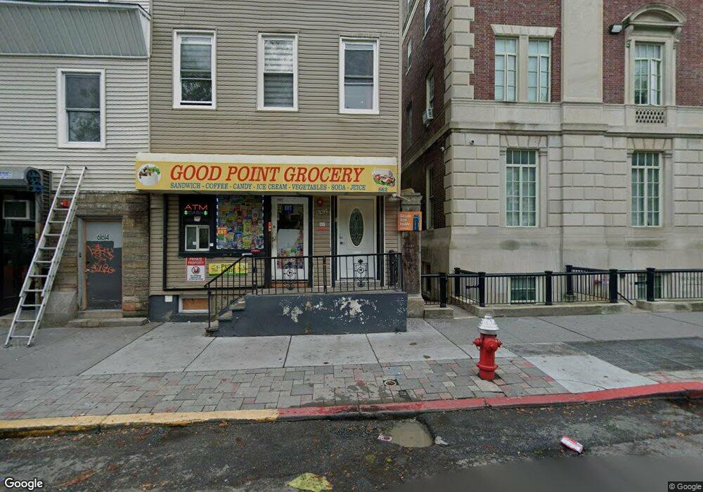 662 Bergen Ave unit 3, Jersey City, NJ 07304 - photo 1