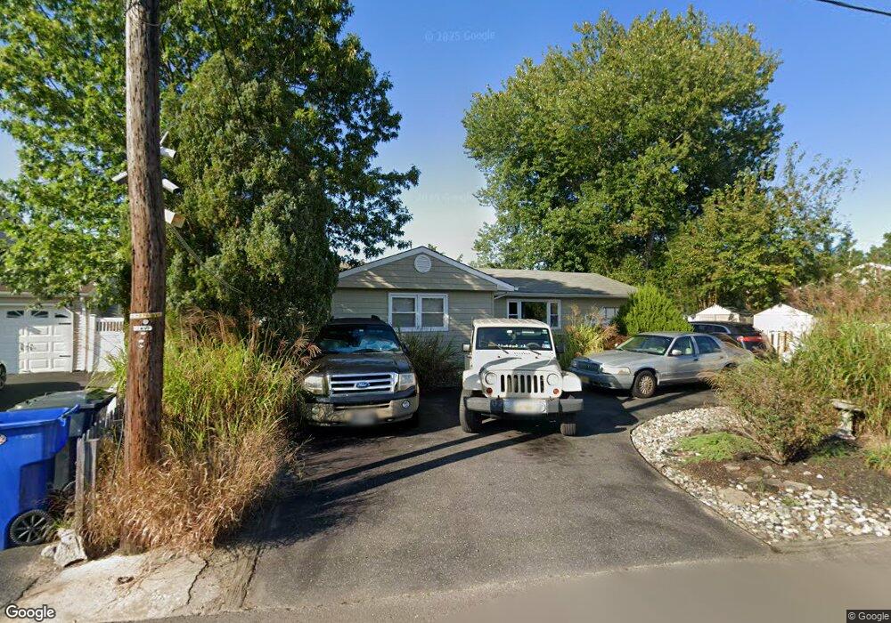 96 Oak Tree Ln, Toms River, NJ 08753 - photo 1