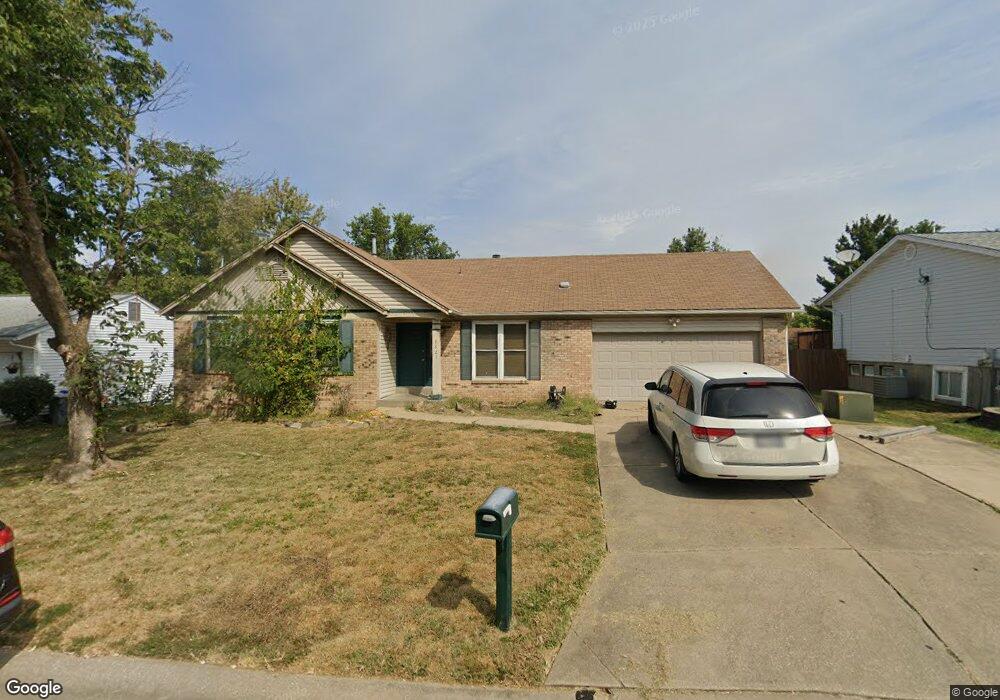 1321 Osage Meadows Dr, O Fallon, MO 63366 - photo 1