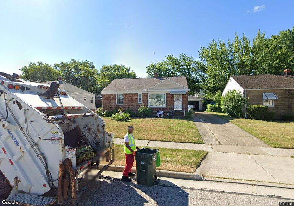 28856 Alton Rd, Wickliffe, OH 44092 - photo 1