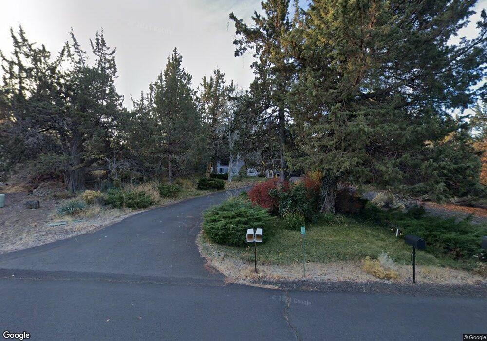 3240 SW Yew Ave, Redmond, OR 97756 - photo 1