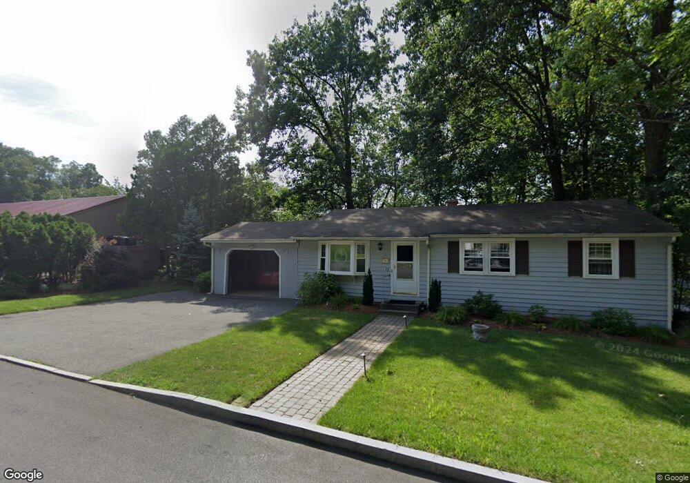 13 Oakdale Ave, Nashua, NH 03062 - photo 1