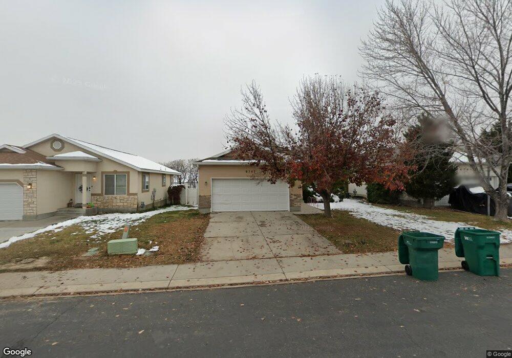 9757 N 4710 W, Cedar Hills, UT 84062 - photo 1