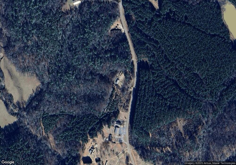 123 Galloway Dr, Tamassee, SC 29686 - photo 1