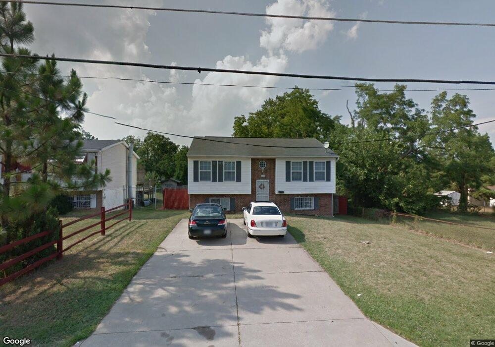 5008 Holly Spring St, Suitland, MD 20746 - photo 1