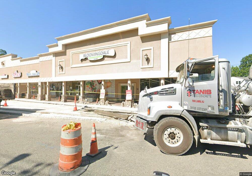 78 Main St, Bloomingdale, NJ 07403 - photo 1