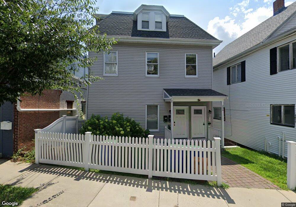 206 Summer St unit 206-2, Somerville, MA 02143 - photo 1