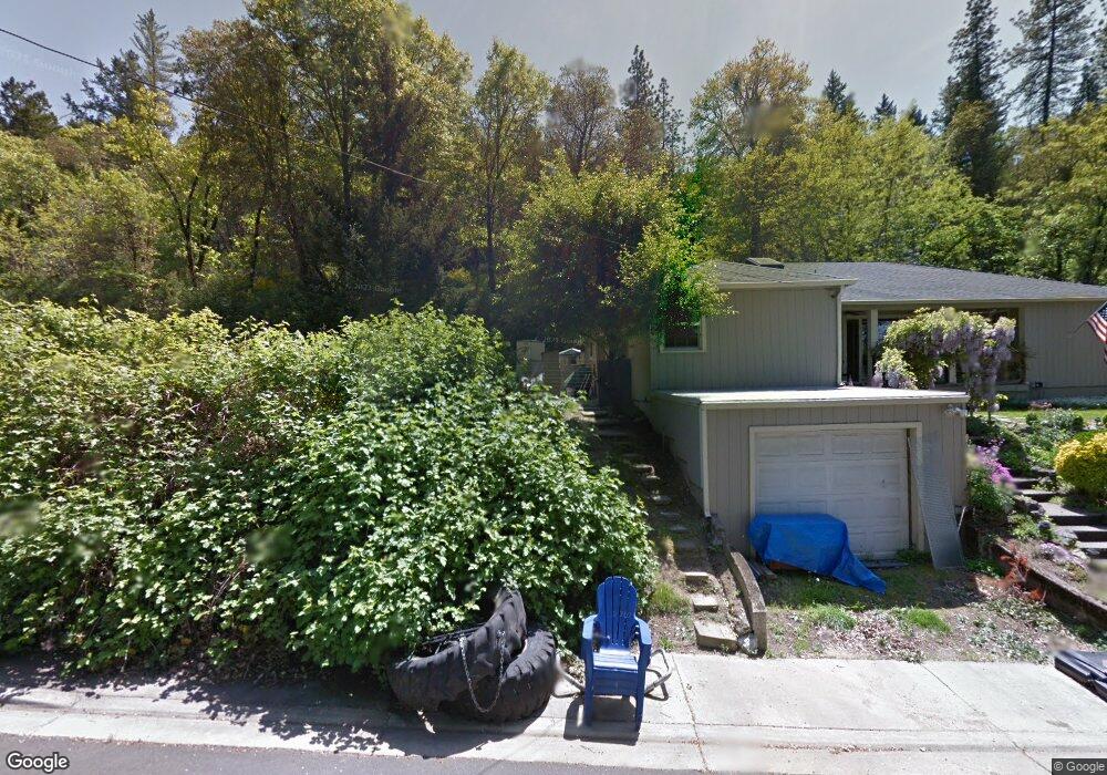 1626-1650 Poplar Dr, Grants Pass, OR 97527 - photo 1