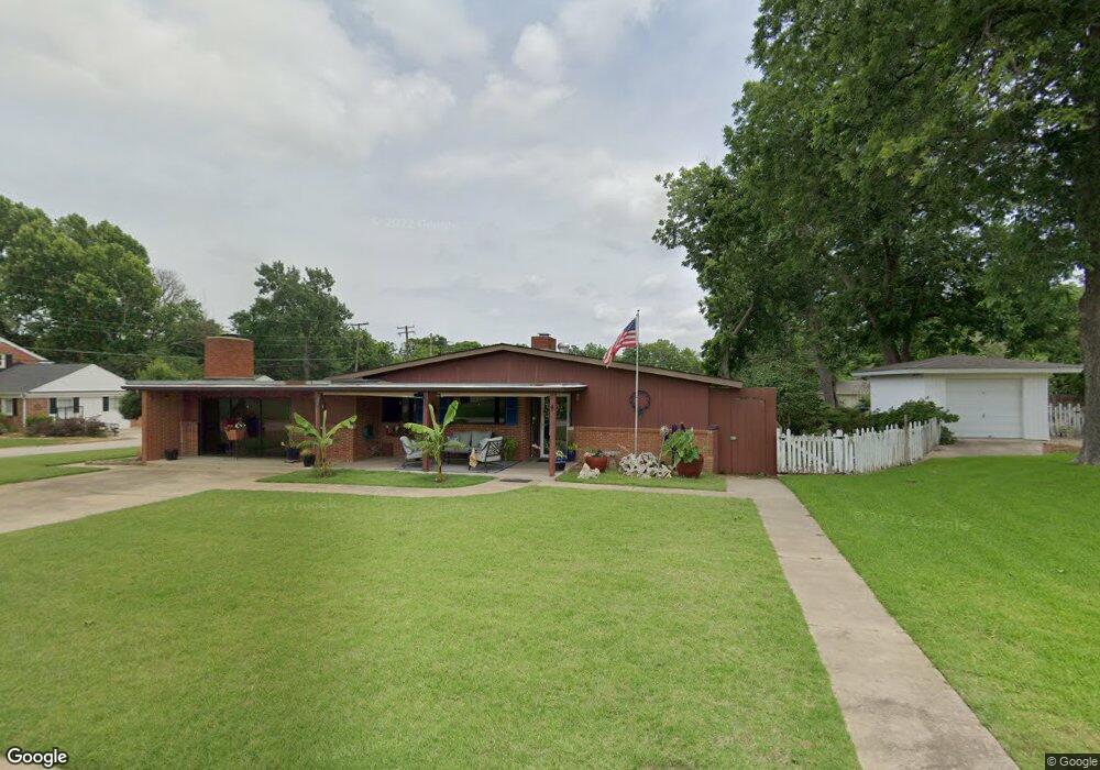 802 P St SW, Ardmore, OK 73401 - photo 1