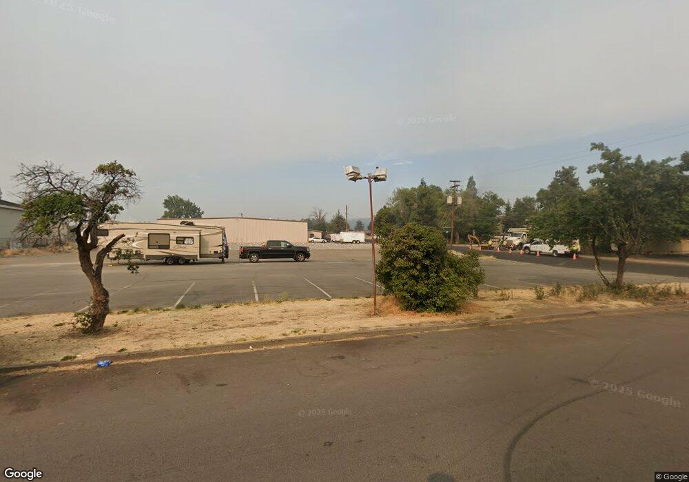 1569 NE 2nd St, Bend, OR 97701 - photo 1