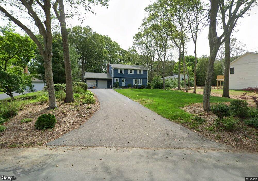 21 Spruce Ct, Wakefield, RI 02879 - photo 1