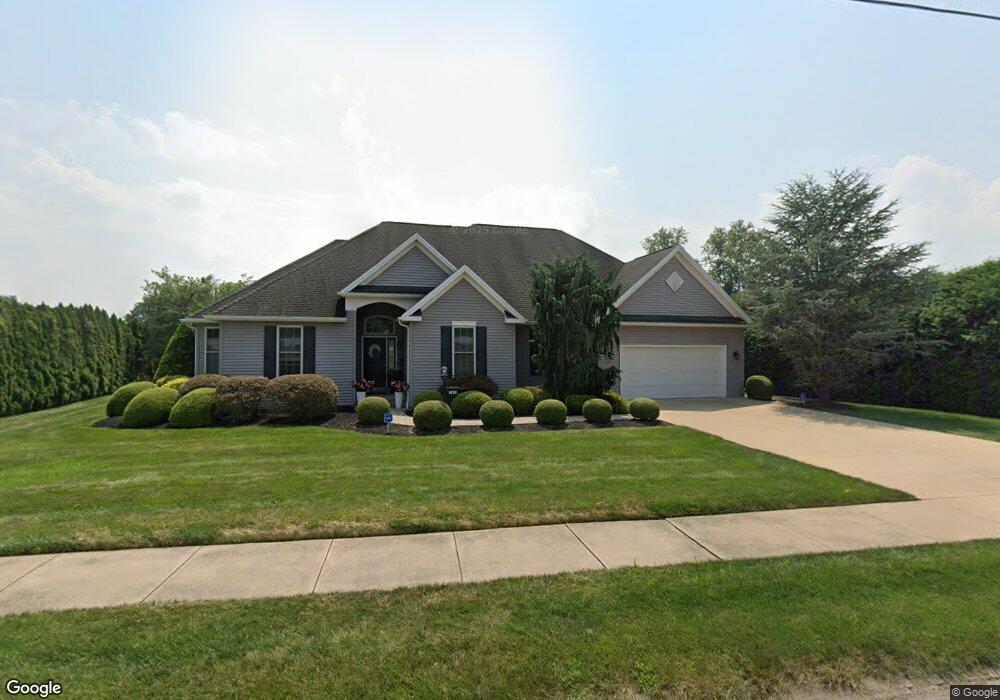 908 E 16th St, Berwick, PA 18603 - photo 1