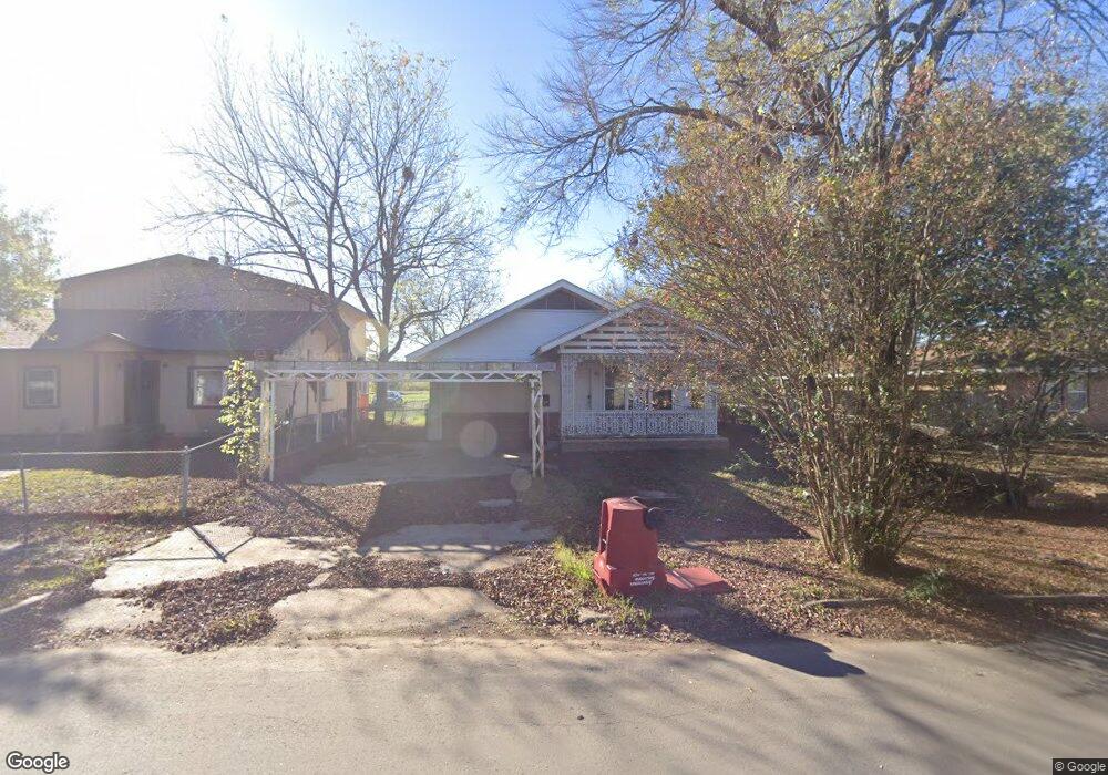 508 E Jefferson St, Hugo, OK 74743 - photo 1