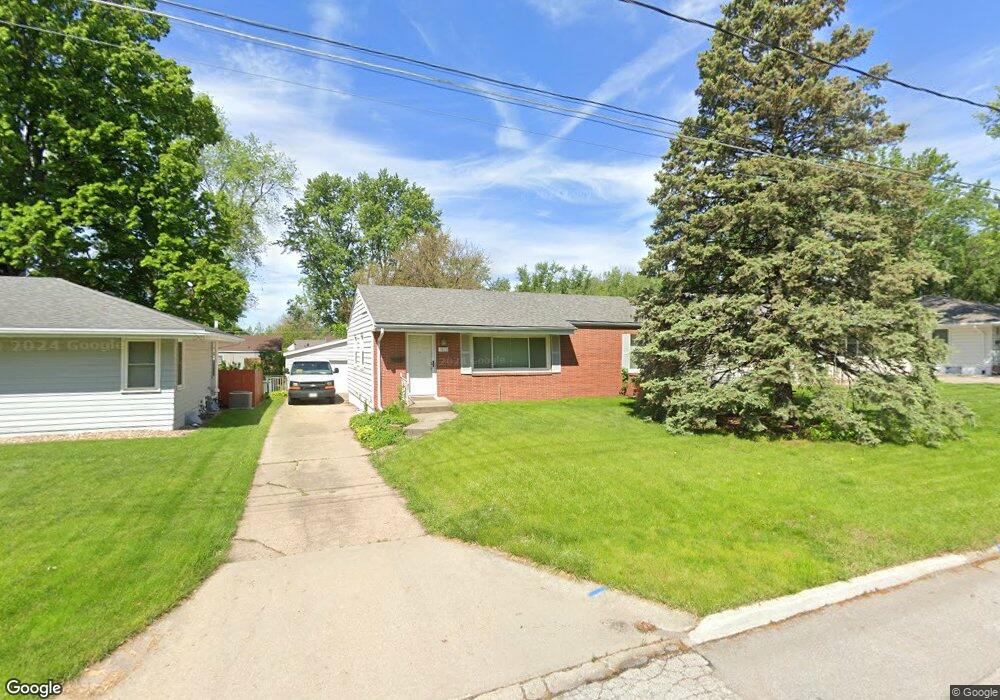 1008 68th St, Windsor Heights, IA 50324 - photo 1