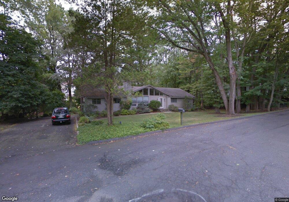 35 Guinard Dr, Watchung, NJ 07069 - photo 1