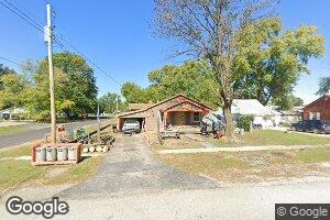 209 W Milton St, New Florence, MO 63363