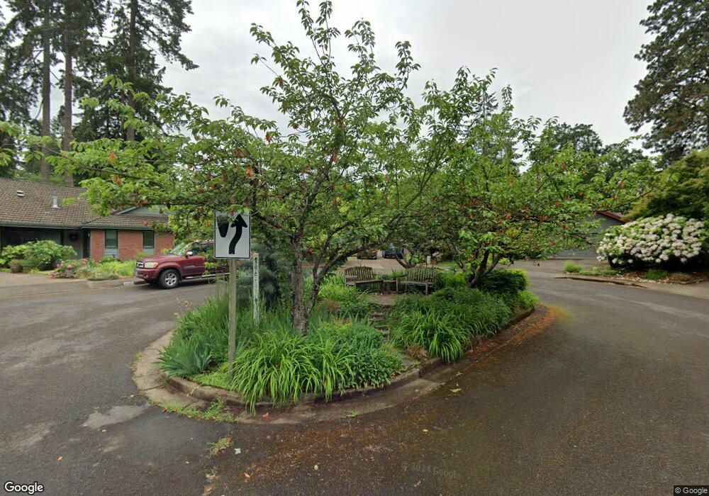 1720 Tabor St, Eugene, OR 97401 - photo 1