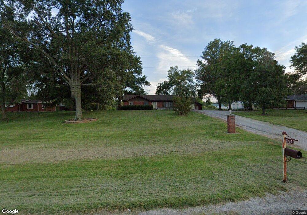 1035 W Apple St, Freeburg, IL 62243 - photo 1