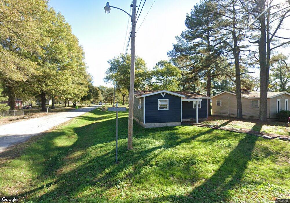 501 S Columbus St, Stuttgart, AR 72160 - photo 1