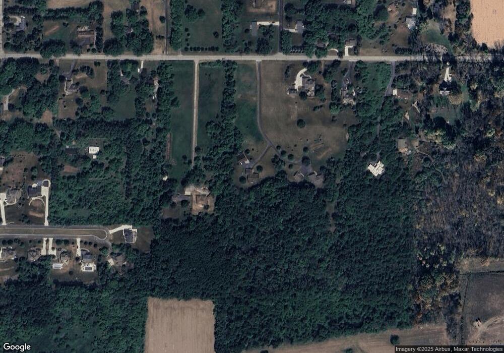 N55W25733 Richmond Rd, Sussex, WI 53089 - photo 1