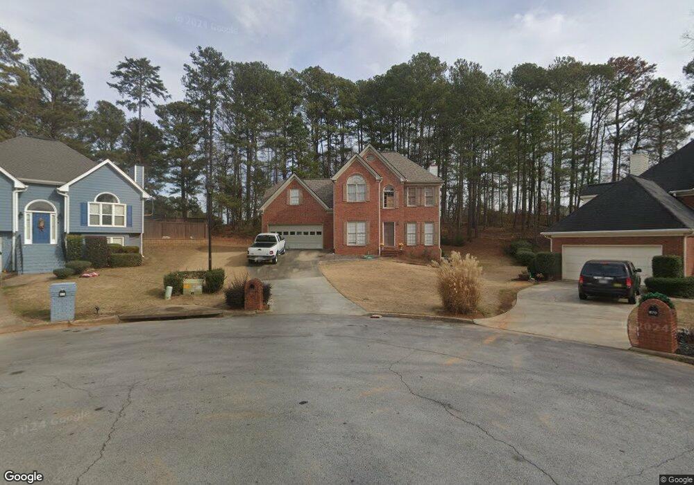 860 Secret Cove Dr, Sugar Hill, GA 30518 - photo 1