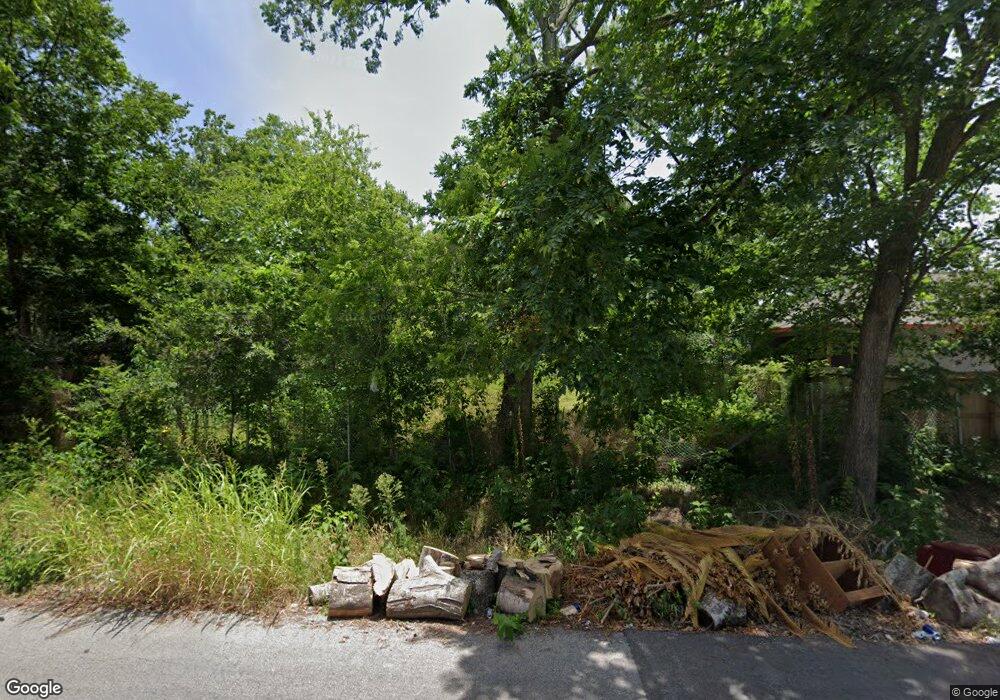 8512 Prairie View Dr, Houston, TX 77088 - photo 1